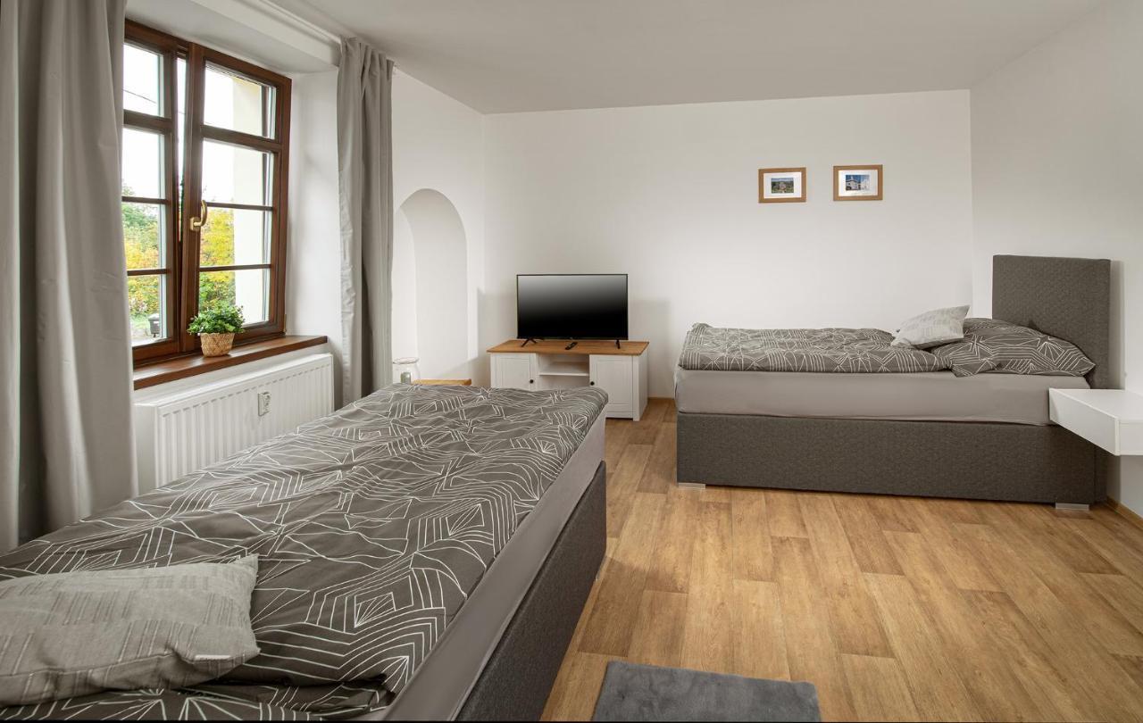 Apartment Myslivna